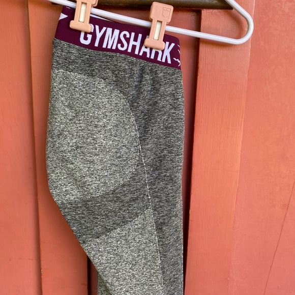 Gymshark flex leggings grey and burgundy - Picture 4 of 5